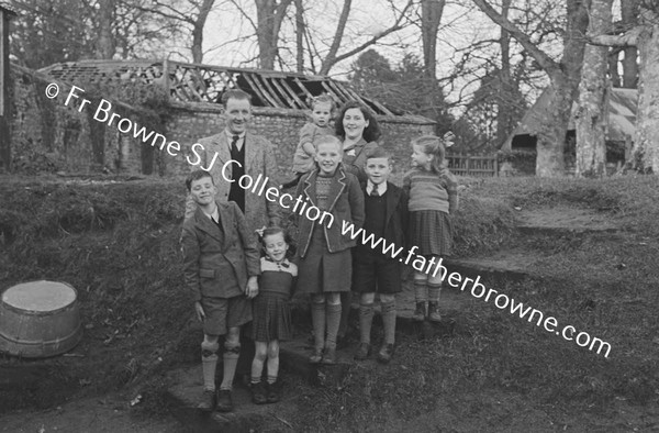 MR.DOWDS(FORESTRY) & FAMILY BEFORE LEAVING